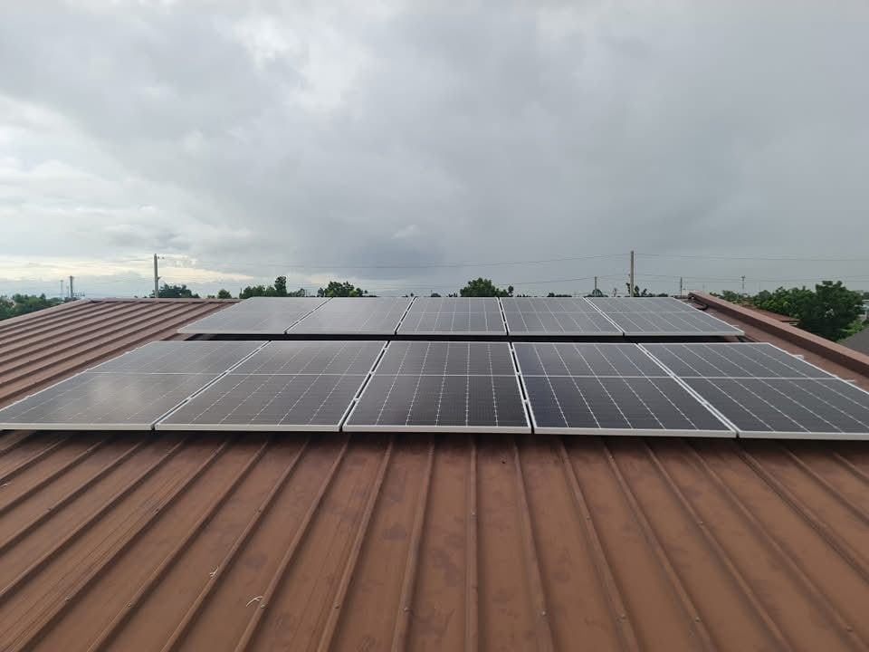 12KW commercial rooftop solar installation